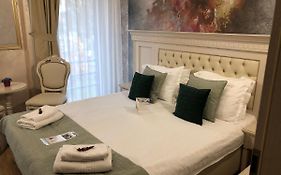 Park Luxury Rooms